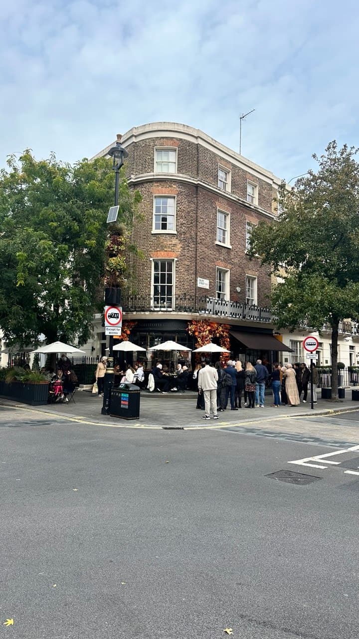 Belgravia mansion block exterior